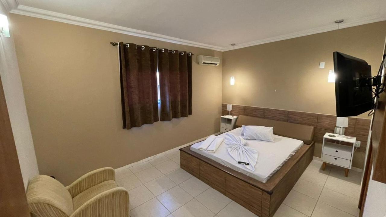 Lovely Motel - 7,5Km Do Santuario Nacional Roseira  Εξωτερικό φωτογραφία