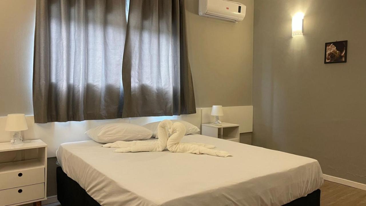 Lovely Motel - 7,5Km Do Santuario Nacional Roseira  Εξωτερικό φωτογραφία